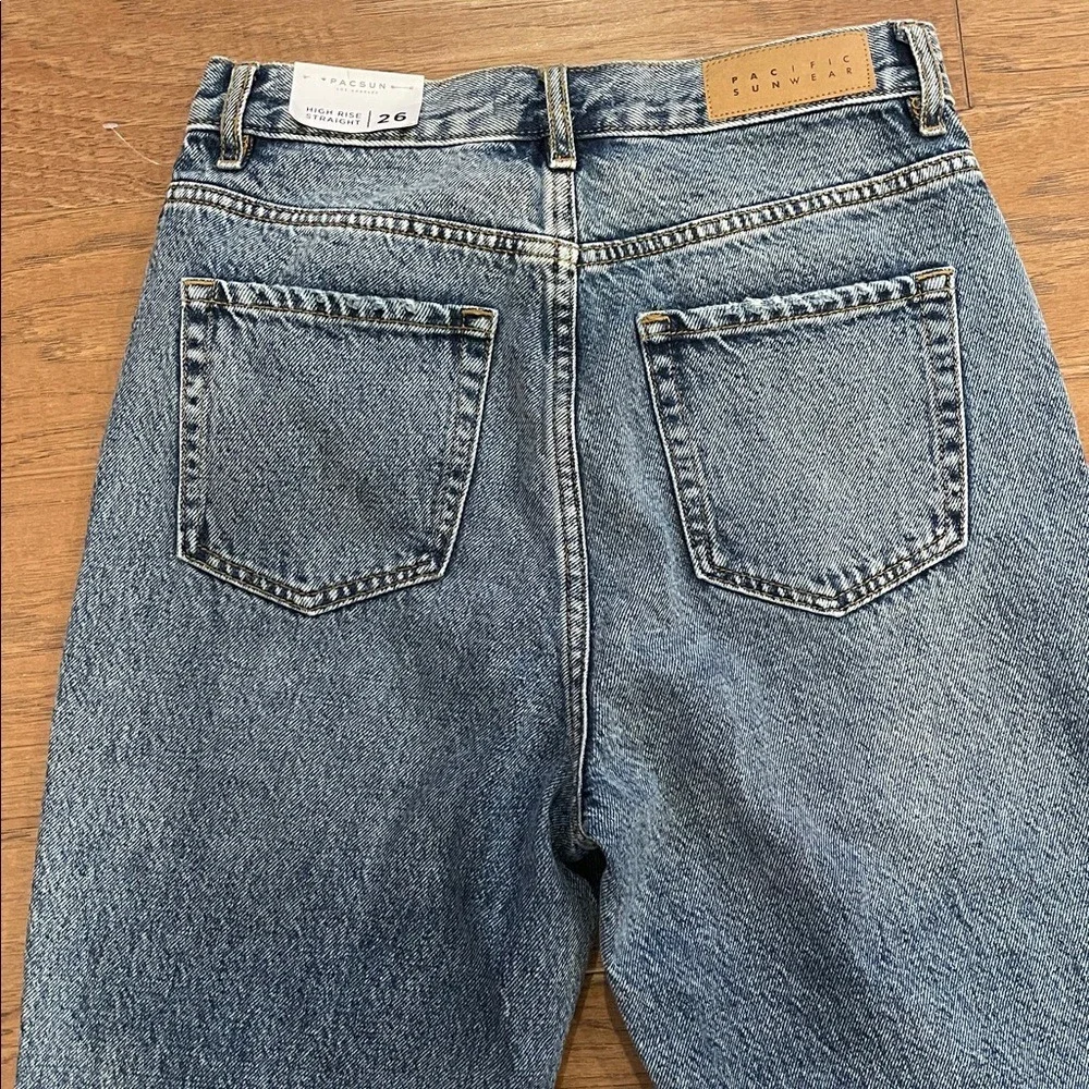 PacSun High Rise‎ Straight Distressed Jeans 26 NWT